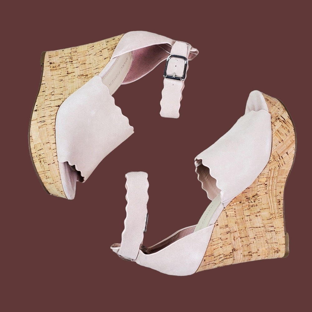 Marc Fisher Hayo Light Pink Scallop Suede Leather Cork Wedge Sandals Size 7.5 - Picture 3 of 13